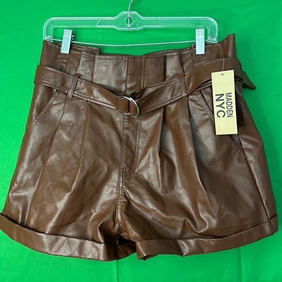 NWT! Madden NYC Brown Faux Leather high Paperbag waist shorts. Junior 11/13 - Picture 4 of 14